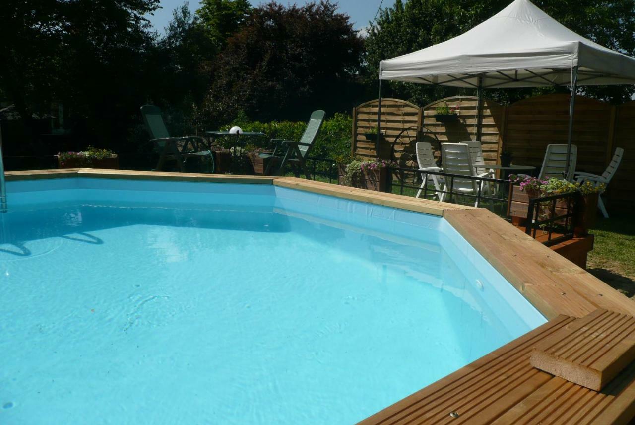 Domaine Serrot Saint-Elix-Theux Exteriör bild
